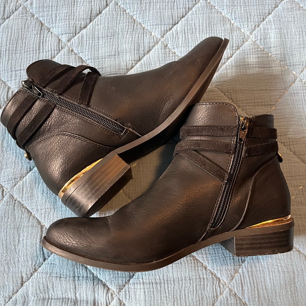 Black Ankle Boots with Gold Accent